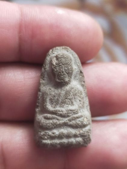 หลวงปู่ทวดเนื้อเก่า