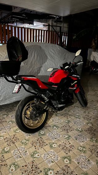 มอเตอร์ไซค์ยามาฮ่าแซด 300