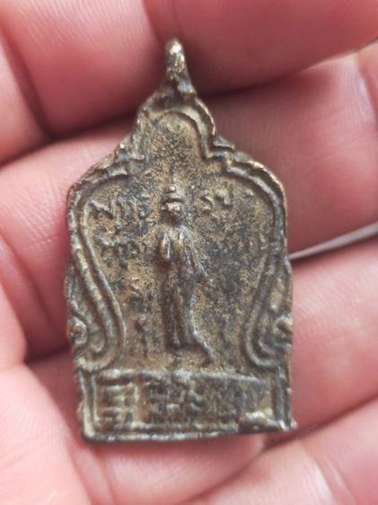 พระหล่อเก่า รูปที่ 2