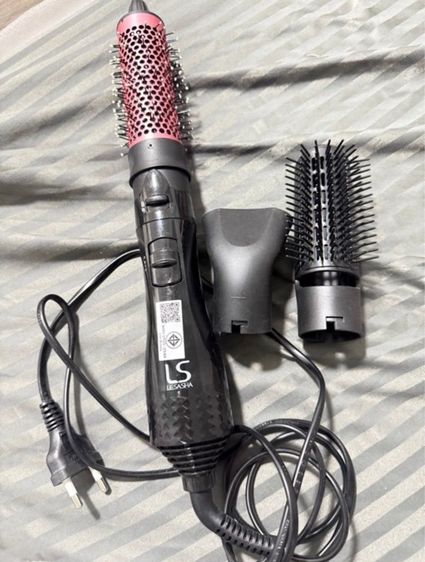 อุปกรณ์เสริมความงาม หวีไดร์