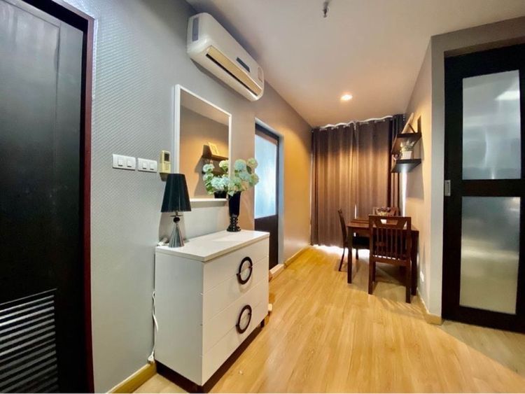 ตกแต่งครบ ไม่ใช่ ขายด่วน คอนโดหรูใจกลางเมืองศรีราชา รูปที่ 4