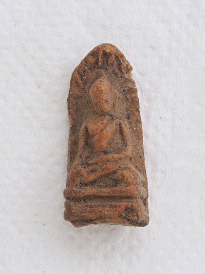 พระรอด 08016910