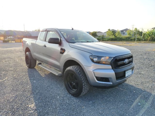 รถ Ford Ranger 2.2 Hi-Rider XL Plus สี เทา