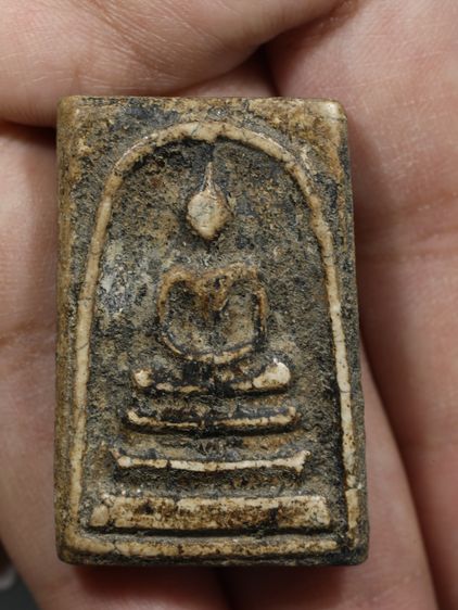 รหัส 109 - พระสมเด็จพิมพ์ใหญ่ วัดระฆังโฆสิตาราม สภาพสวยสมบูรณ์ มวลสารชัดเจน รับประกันตรงปกตามรูปภาพค่ะ จากหีบโบราณ” โทร 0933253888 รูปที่ 5