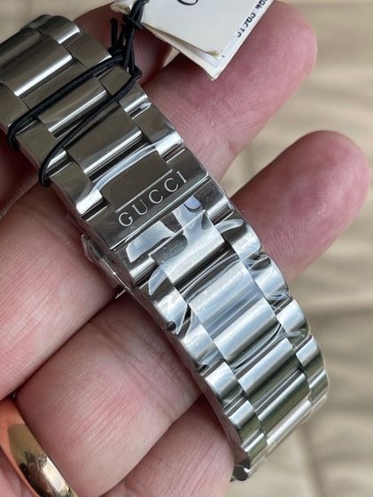 GUCCI Dive Snake XL Swiss 45 mm Stainless Steel Black Dial Men’s 's Quartz Watch YA136208A รูปที่ 10