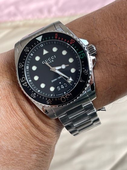 GUCCI Dive Snake XL Swiss 45 mm Stainless Steel Black Dial Men’s 's Quartz Watch YA136208A รูปที่ 15