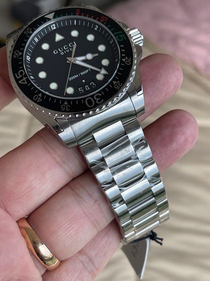 GUCCI Dive Snake XL Swiss 45 mm Stainless Steel Black Dial Men’s 's Quartz Watch YA136208A รูปที่ 9