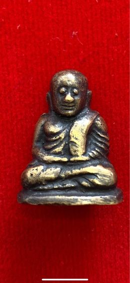 รูปหล่อหลวงพ่อเงิน