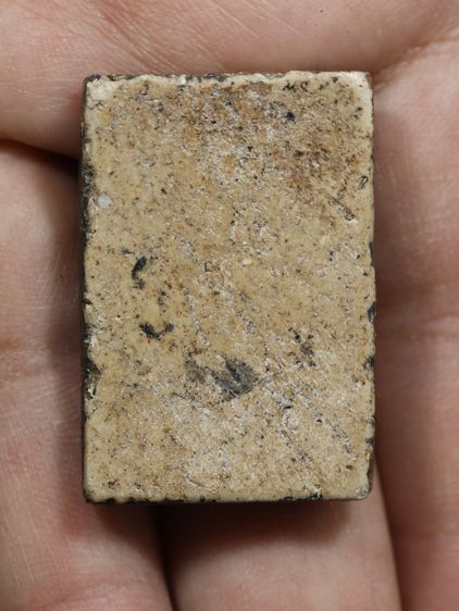 รหัส 117 - พระสมเด็จพิมพ์เส้นด้าย วัดระฆังโฆสิตาราม สภาพสวยสมบูรณ์ มวลสารชัดเจน รับประกันตรงปกตามรูปภาพค่ะ จากหีบโบราณ” โทร 0933253888 รูปที่ 6