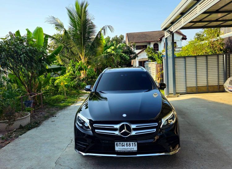 รถ Mercedes-Benz GLC-Class GLC250d สี ดำ