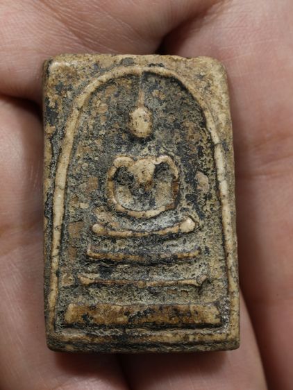 รหัส 146 - พระสมเด็จพิมพ์ใหญ่ วัดระฆังโฆสิตาราม สภาพสวยสมบูรณ์ มวลสารชัดเจน รับประกันตรงปกตามรูปภาพค่ะ จากหีบโบราณ” โทร 0933253888 รูปที่ 5