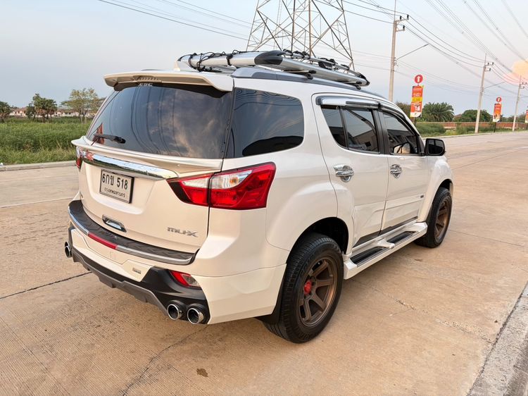 Isuzu MU-X 2017 3.0 Utility-car ดีเซล ไม่ติดแก๊ส เกียร์อัตโนมัติ ขาว รูปที่ 4