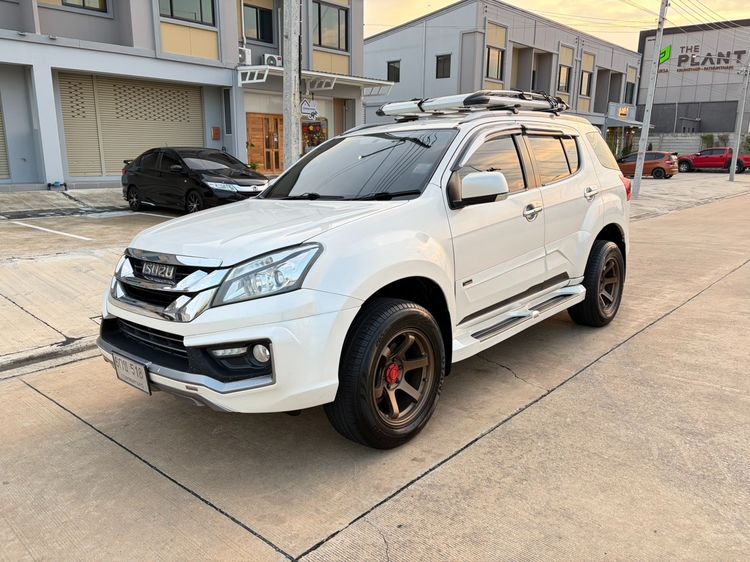 Isuzu MU-X 2017 3.0 Utility-car ดีเซล ไม่ติดแก๊ส เกียร์อัตโนมัติ ขาว รูปที่ 2