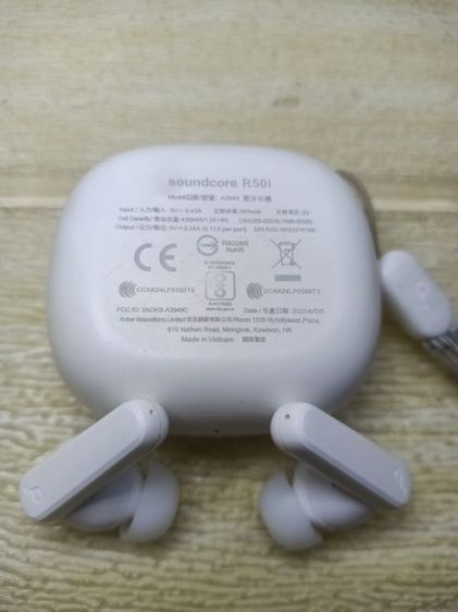 ขาย Soundcore R50i หูฟังไร้สายBTรุ่นสุดคุ้มราคาประหยัด เสียงดีเบสแน่น ใช้แปลภาษาได้เกิน100ภาษา แบตทนมาก สภาพเหมือนใหม่ ขาย 300 บาท รูปที่ 2