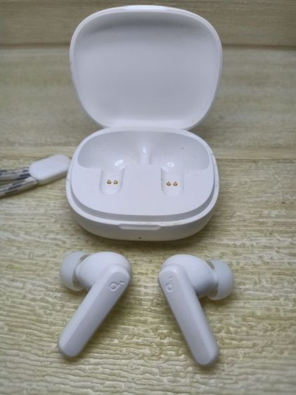 ขาย Soundcore R50i หูฟังไร้สายBTรุ่นสุดคุ้มราคาประหยัด เสียงดีเบสแน่น ใช้แปลภาษาได้เกิน100ภาษา แบตทนมาก สภาพเหมือนใหม่ ขาย 300 บาท รูปที่ 4