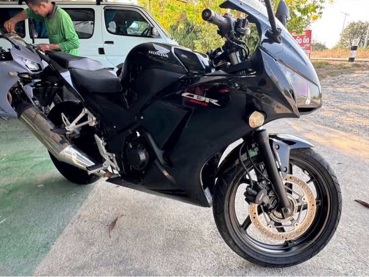 HONDA CBR 300 รูปที่ 2