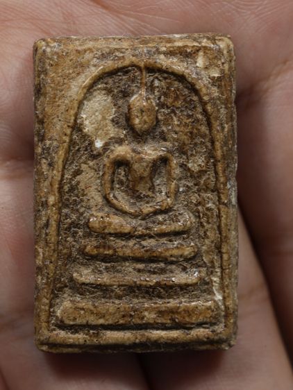 รหัส 184 - พระสมเด็จพิมพ์ใหญ่ วัดระฆังโฆสิตาราม สภาพสวยสมบูรณ์ มวลสารชัดเจน รับประกันตรงปกตามรูปภาพค่ะ จากหีบโบราณ” โทร 0933253888 รูปที่ 5