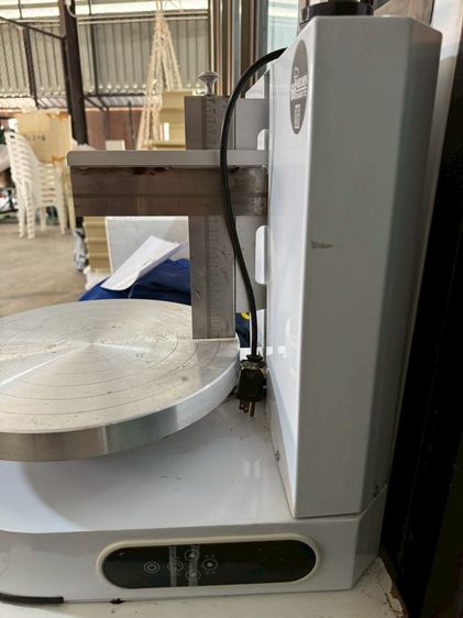 เครื่องปาดเค้กอัตโนมัติ