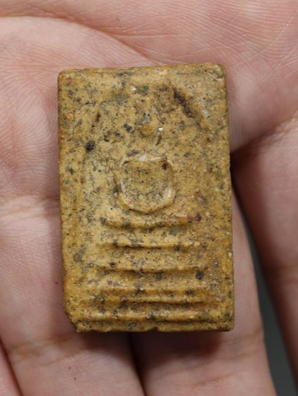 รหัส 210 - พระสมเด็จพิมพ์เส้นด้าย วัดระฆังโฆสิตาราม สภาพสวยสมบูรณ์ มวลสารชัดเจน รับประกันตรงปกตามรูปภาพค่ะ จากหีบโบราณ” โทร 0933253888 รูปที่ 5