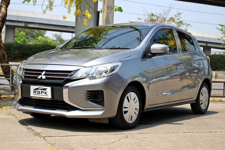 รถ Mitsubishi Mirage 1.2 GLX สี เทา