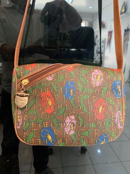 roberto ricci กระเป๋าสะพายสตรี made in italy 290 บาทรวมส่งครับ รูปที่ 2