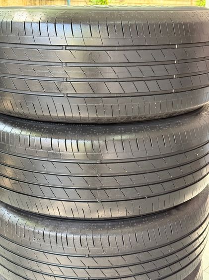 ไร้ปะ 235 65 17 กู๊ดเยียร์ Efficient grip รูปที่ 2