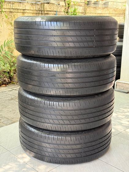 ไร้ปะ 235 65 17 กู๊ดเยียร์ Efficient grip