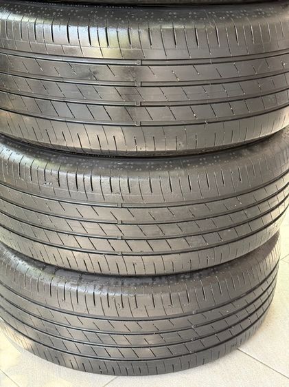 ไร้ปะ 235 65 17 กู๊ดเยียร์ Efficient grip รูปที่ 3