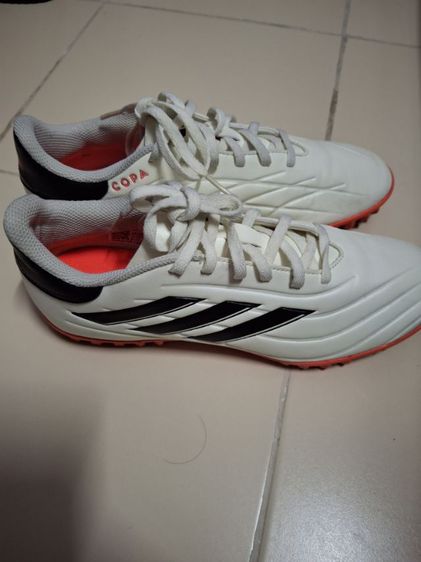 รองเท้าฟุตบอลหญ้าเทียม(ร้อยปุ่ม) รูปที่ 6