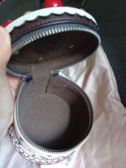 กระเป๋า เค้ก LYN Around  รูปที่ 8