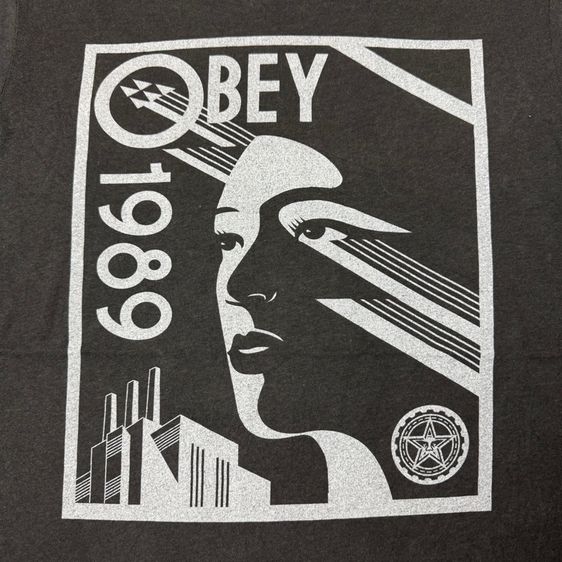 เสื้อยืด Obey made in USA Size M รูปที่ 4