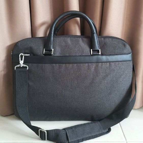 กระเป๋า​โน๊ตบุ๊คแล็บ​ท๊อป​แบรนด์​ LG​ มือ​ 2