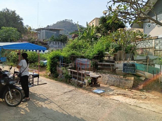 ใช่ ที่ดินถนนเก้ากิโลซอย 12 ศรีราชา ชลบุรี รูปที่ 2