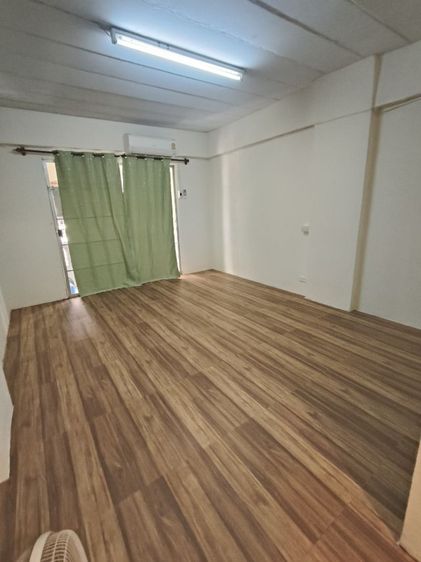 มีบางส่วน ขายถูกคอนโดติดถนน รูปที่ 3