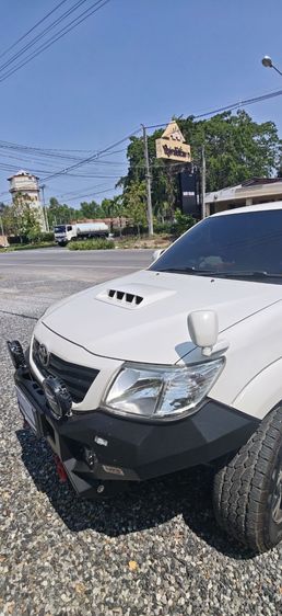 Toyota Hilux Vigo Champ 2013 Double Cab 2.5 E VNT Prerunner TRD Sportivo Pickup ดีเซล ไม่ติดแก๊ส เกียร์อัตโนมัติ ขาว รูปที่ 3