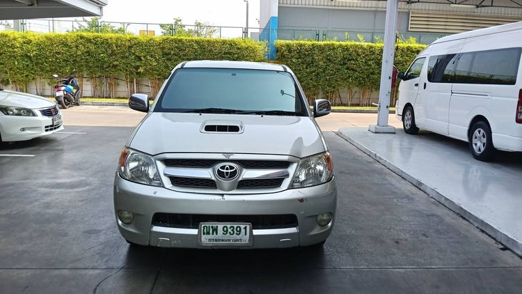 Toyota Hilux Vigo 2004 3.0 E Pickup เบนซิน ไม่ติดแก๊ส เกียร์ธรรมดา เทา รูปที่ 2