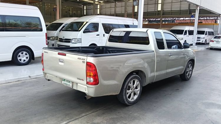 Toyota Hilux Vigo 2004 3.0 E Pickup เบนซิน ไม่ติดแก๊ส เกียร์ธรรมดา เทา รูปที่ 4