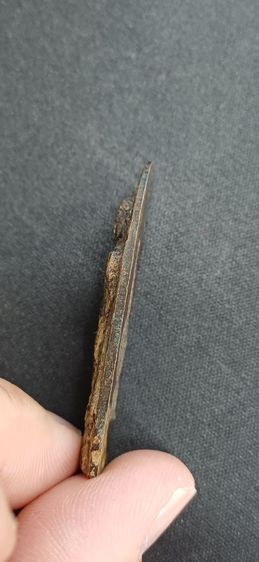 พระปางห้ามสมุทร พระร่วง วัดเขามัน จังหวัดสระบุรี ปี 2517 เนื้อทองแดงรมดำ รูปที่ 3