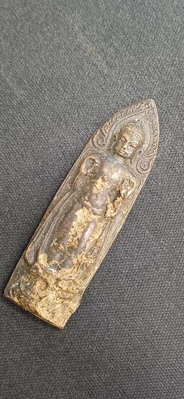 พระปางห้ามสมุทร พระร่วง วัดเขามัน จังหวัดสระบุรี ปี 2517 เนื้อทองแดงรมดำ รูปที่ 5