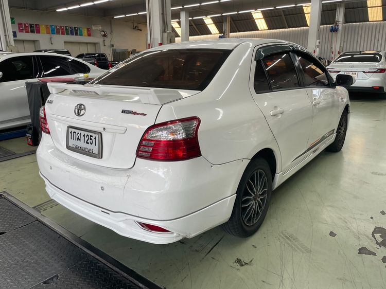 Toyota Vios 2012 1.5 Trd Sportivo Sedan เบนซิน ไม่ติดแก๊ส เกียร์อัตโนมัติ ขาว รูปที่ 4
