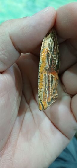 พระขุนแผนพิมพ์ห้าเหลี่ยมอกใหญ่ เนื้อกระเบื้องเคลือบ กรุวัดใหญ่ชัยมงคล อยุธยา รูปที่ 6