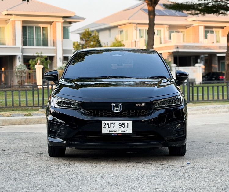 Honda City 2022 1.5 e:HEV RS Sedan ไฮบริด ไม่ติดแก๊ส เกียร์อัตโนมัติ ดำ รูปที่ 2