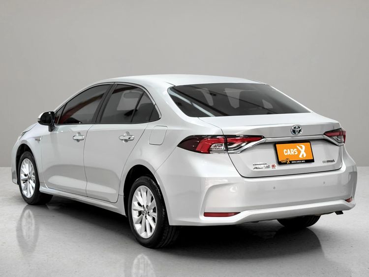 Toyota Altis 2020 1.8 Hybrid Mid Sedan ไฮบริด ไม่ติดแก๊ส เกียร์อัตโนมัติ บรอนซ์เงิน รูปที่ 4