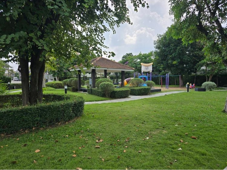 อื่นๆ มีบางส่วน 2015 ไม่ใช่ ให้เช่าบ้านเดอะทรัสต์รังสิตคลอง1 รูปที่ 4