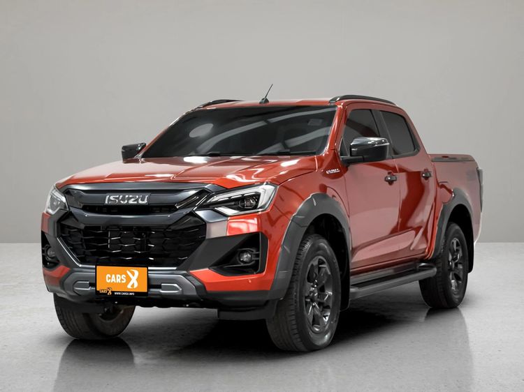รถ Isuzu D-MAX 3.0 Vcross M 4WD สี ส้ม