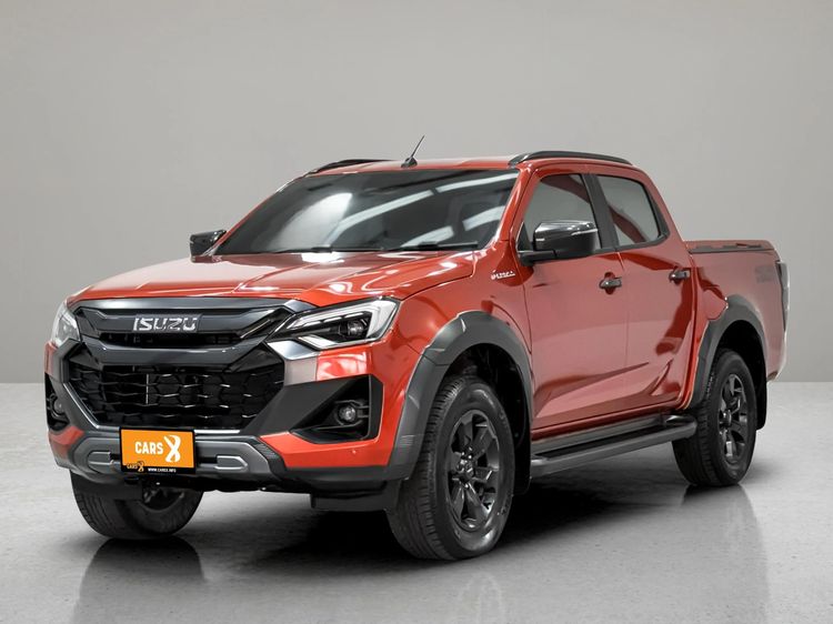 รถ Isuzu D-MAX 3.0 Vcross M 4WD สี ส้ม