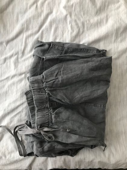 กางเกงลินิน OYSHO สีเทา ทรงหลวมใส่สบาย รูปที่ 3