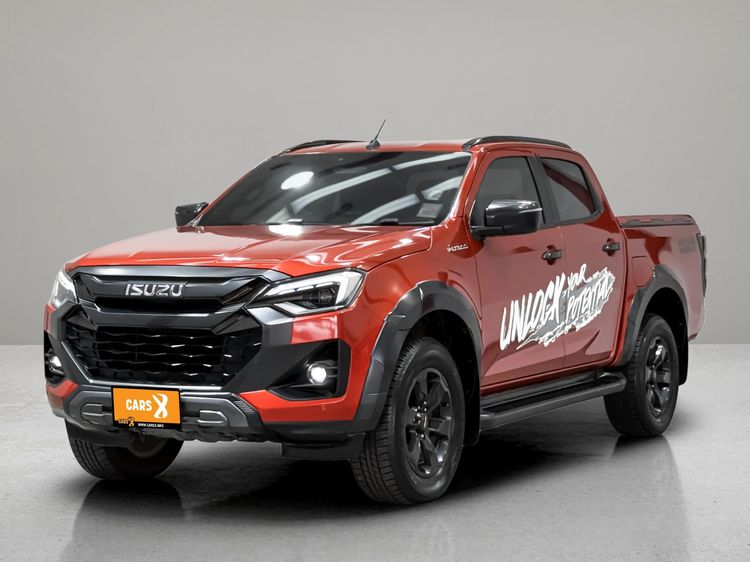 รถ Isuzu D-MAX 3.0 Vcross M 4WD สี ส้ม