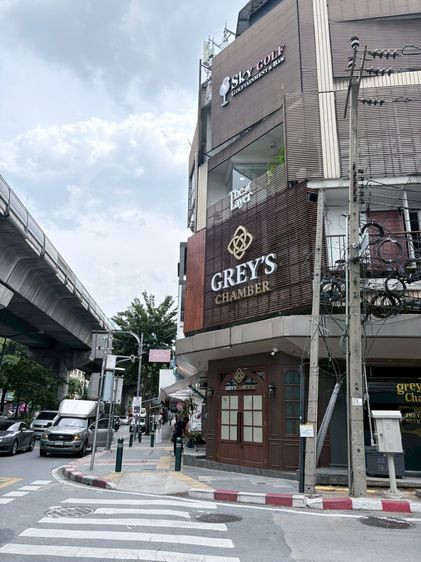 Retail Studio Space for Sale in Ari, Bangkok Only 2 Minutes to BTS Ari