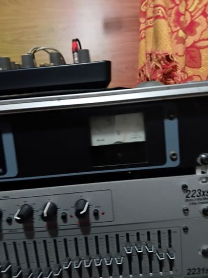 ปลั๊กไฟติดแร็ค รูปที่ 2